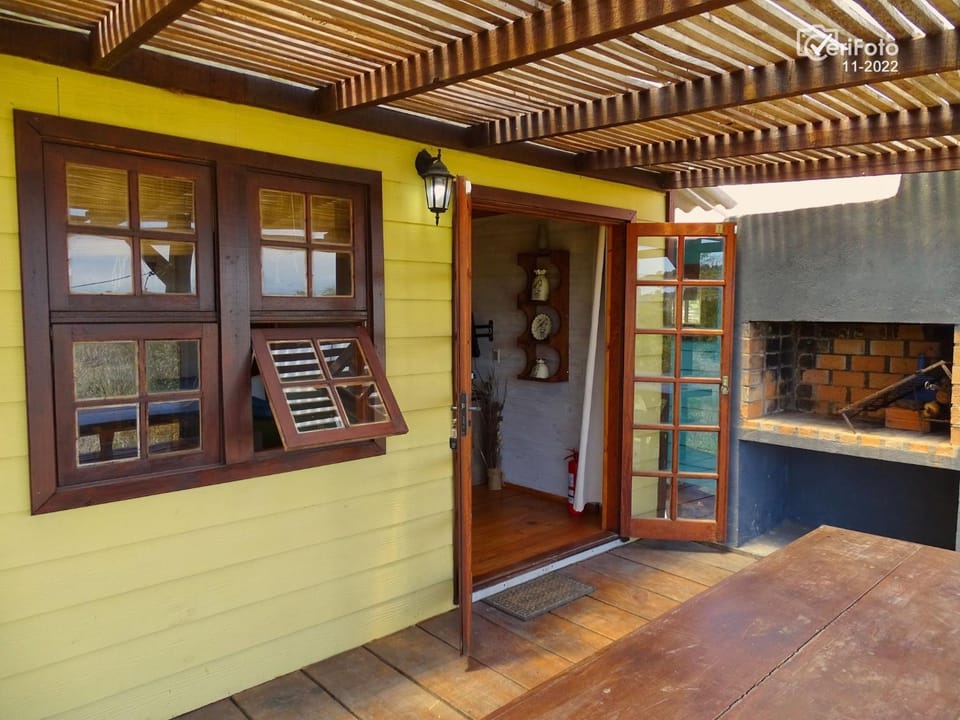 Facade/entrance, BBQ facilities, BBQ facilities