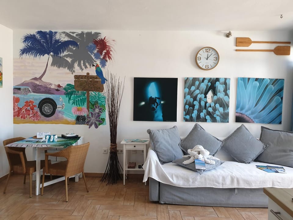 Ajuy Tortuga House Apartment in Maxorata