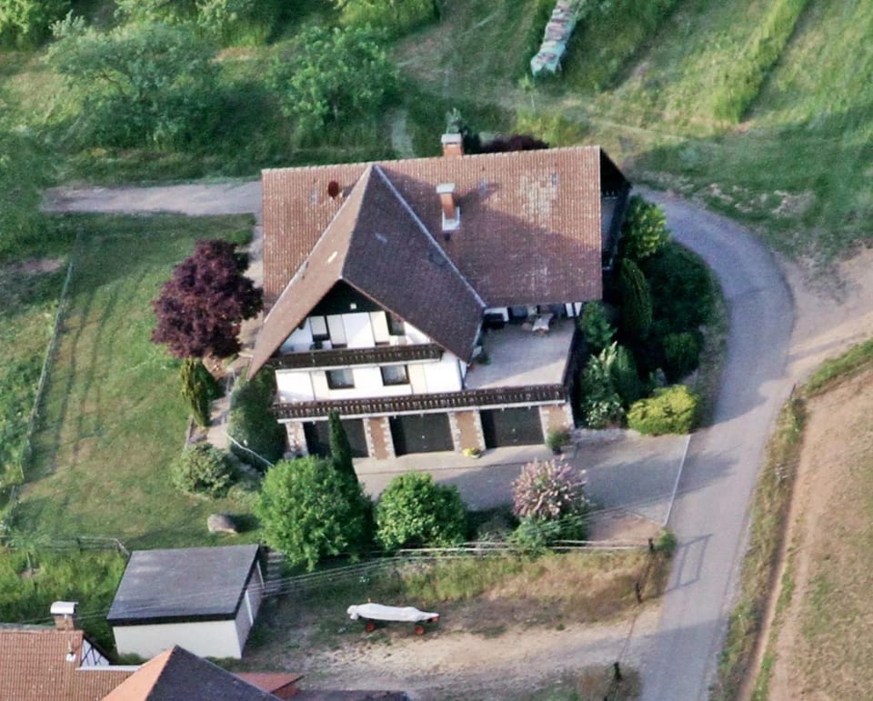 Neighbourhood, Bird's eye view, Bird's eye view, Garden view