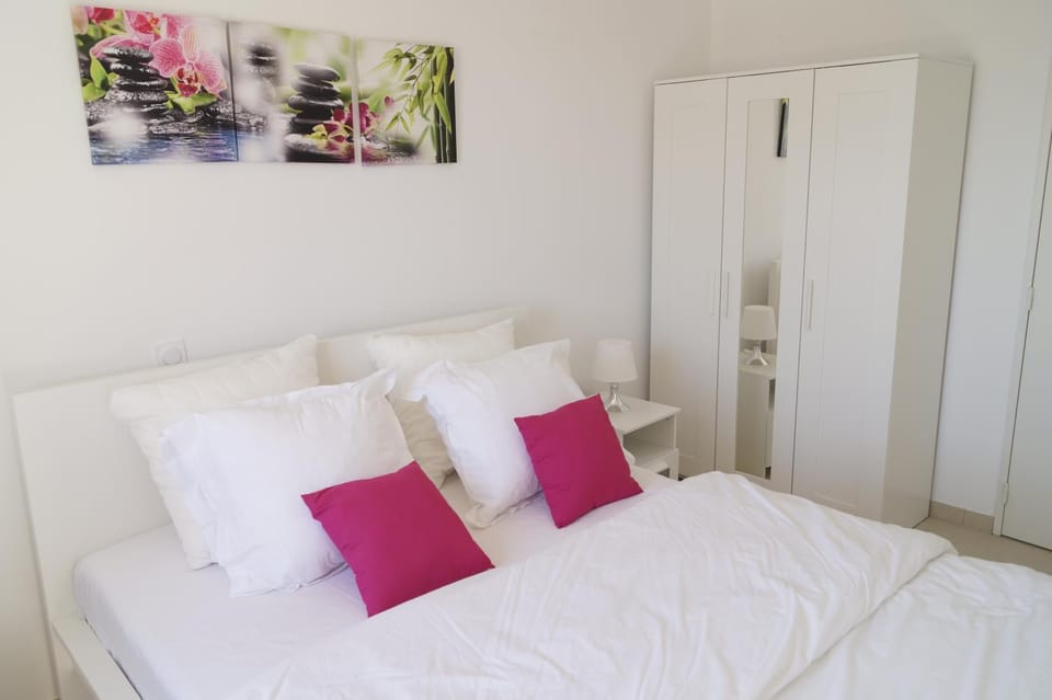 Cittazen Aix-en-Provence - Entre gare TGV et centre ville, calme et confort moderne Apartment in Cabriès