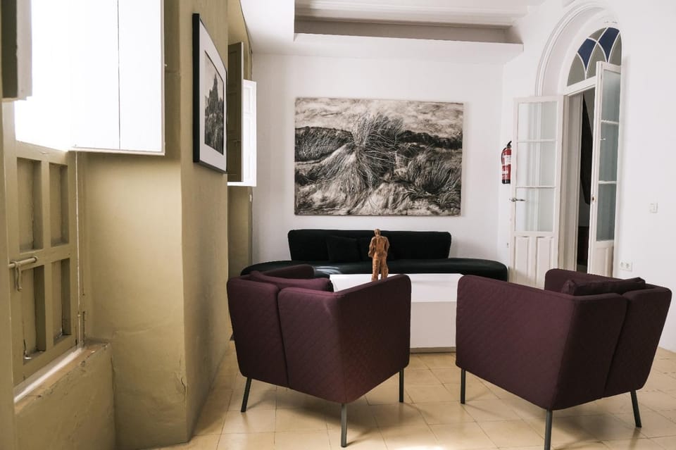 Living room, Internal: Not applicable to any particular room