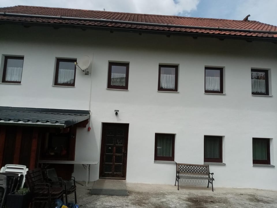 Bauernhaus Auberg, günstig, geräumig und schlicht! Apartment in Bavaria