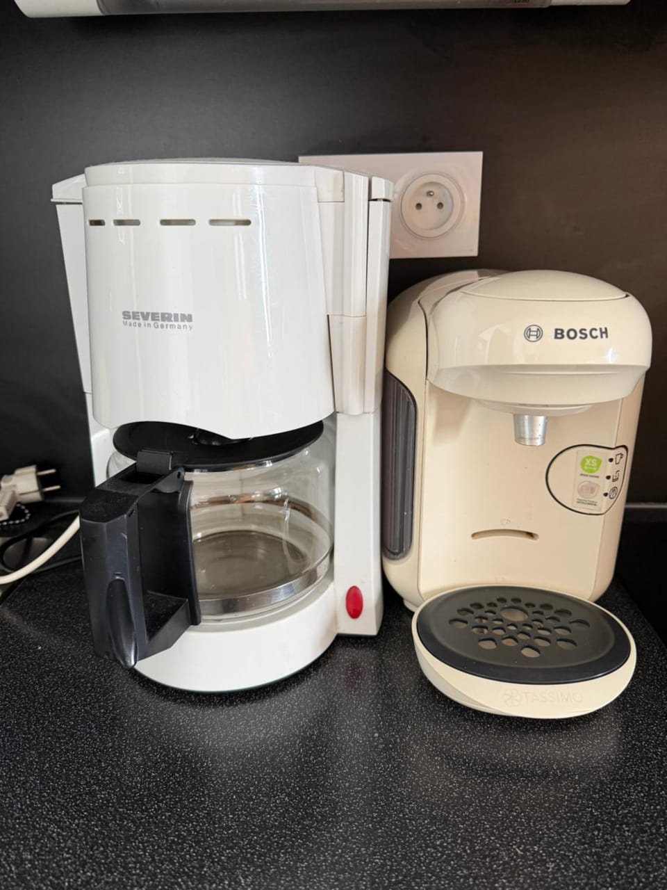 Coffee/tea facilities