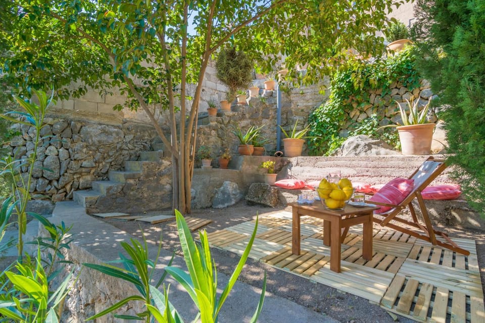 Patio, Seating area