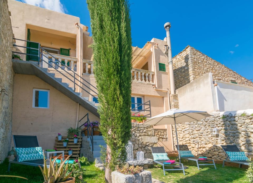 Garden, Balcony/Terrace