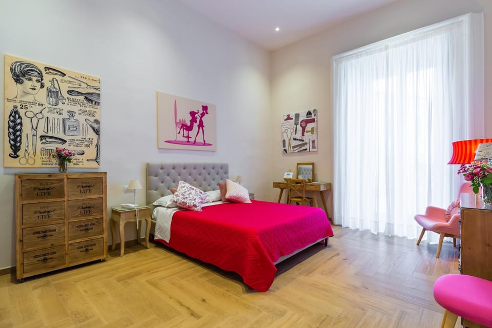 La Gatta Cenerentola Rooms Bed and Breakfast in Naples