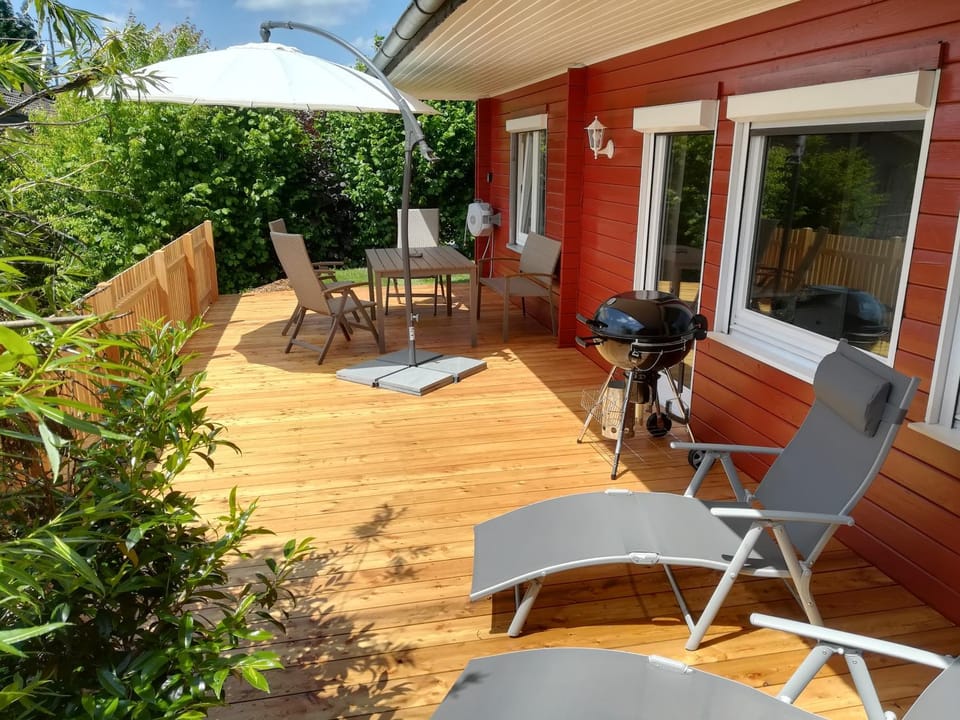 BBQ facilities, Balcony/Terrace, Seating area