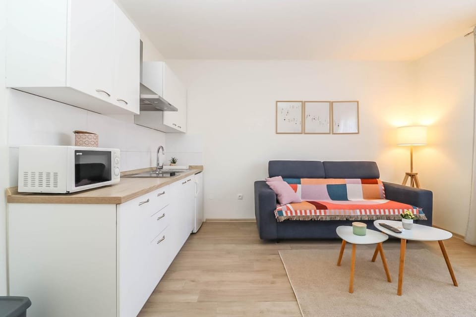 Kitchen or kitchenette, Living room, Dining area