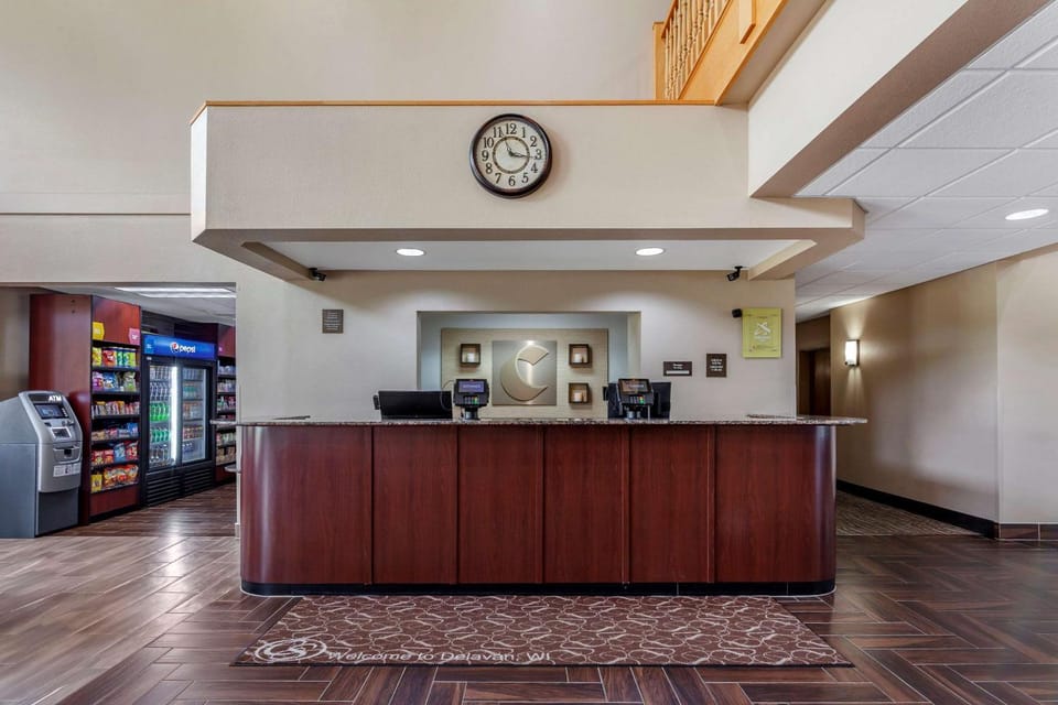 Lobby or reception, On site