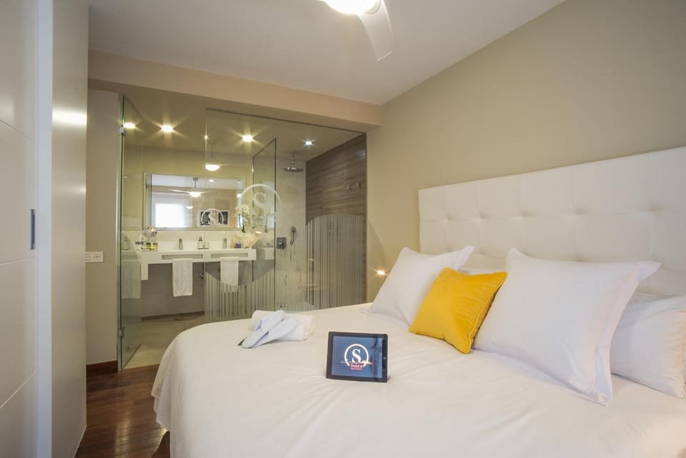 Bathroom, Bedroom