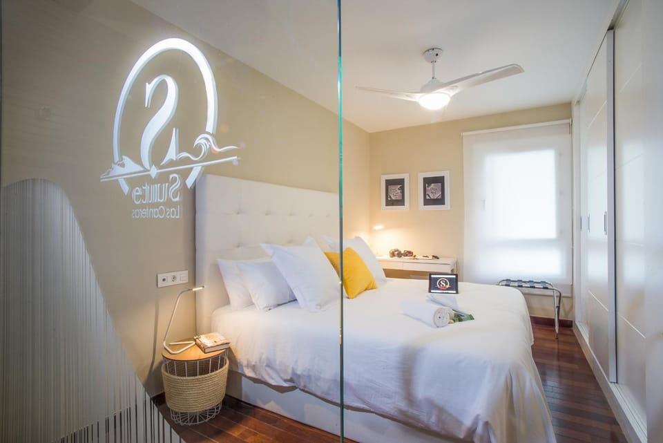 Bathroom, Bedroom