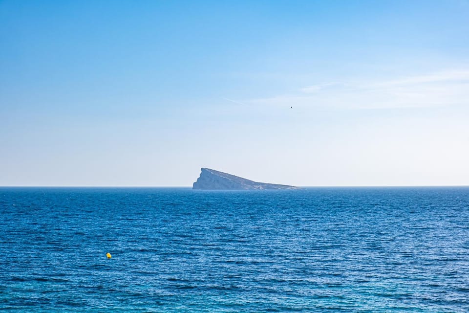 Nearby landmark, Off site, Day, Natural landscape, Mountain view, Sea view