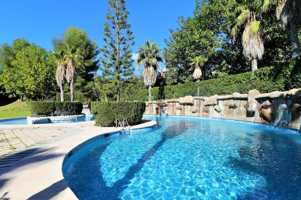 Garden, Solarium, Pool view, Swimming pool