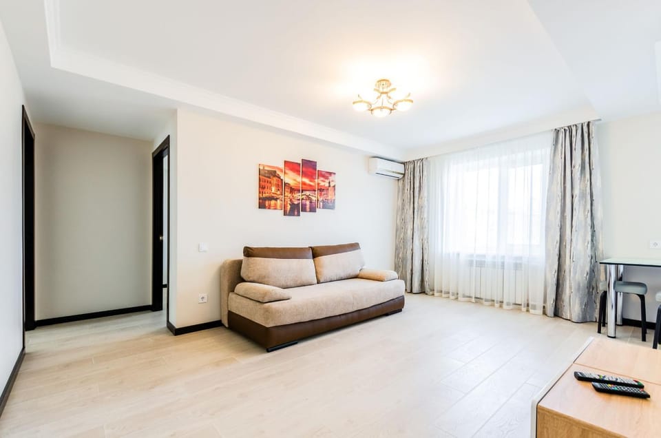 Spring, Living room, City view