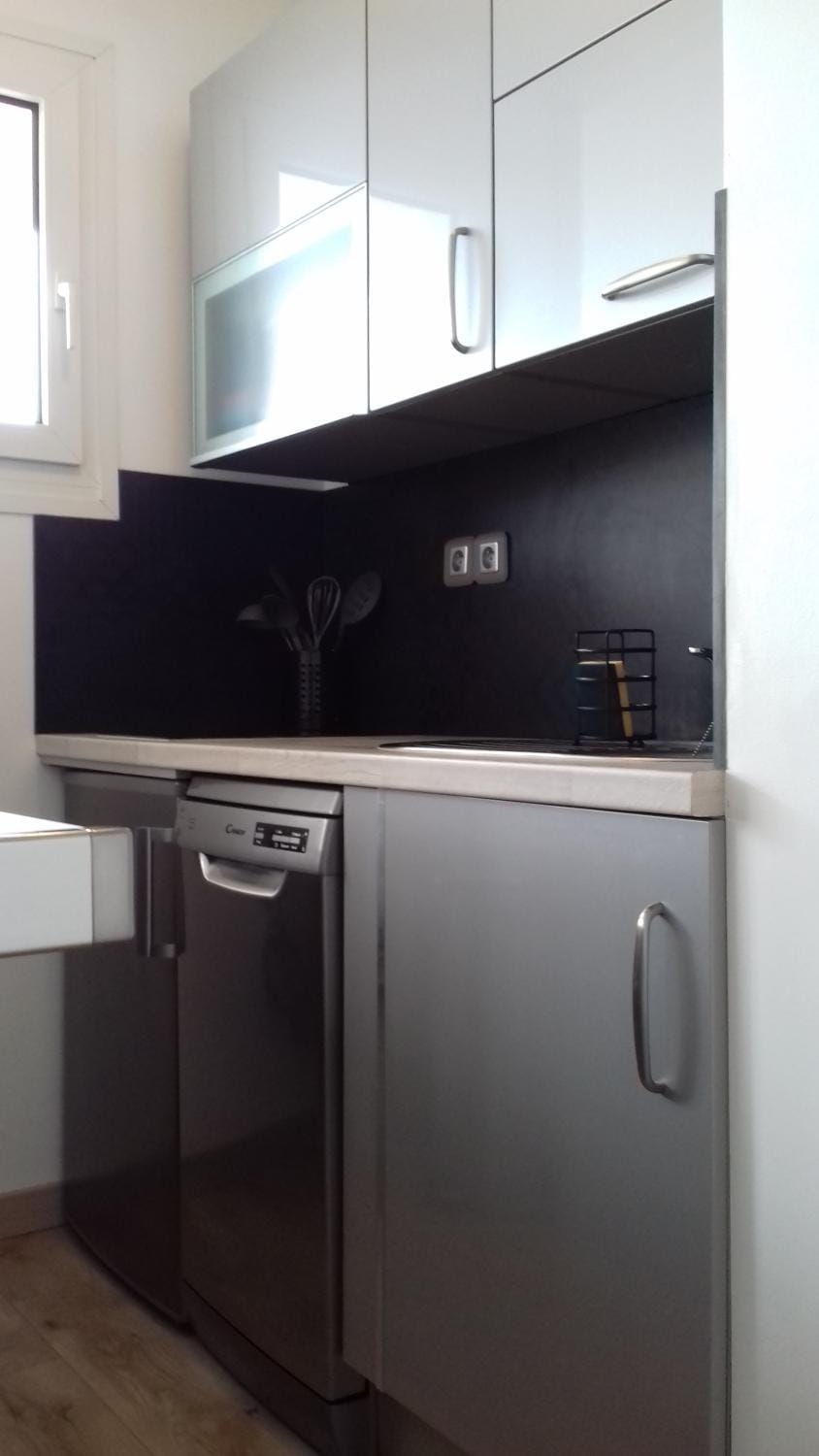 Kitchen or kitchenette