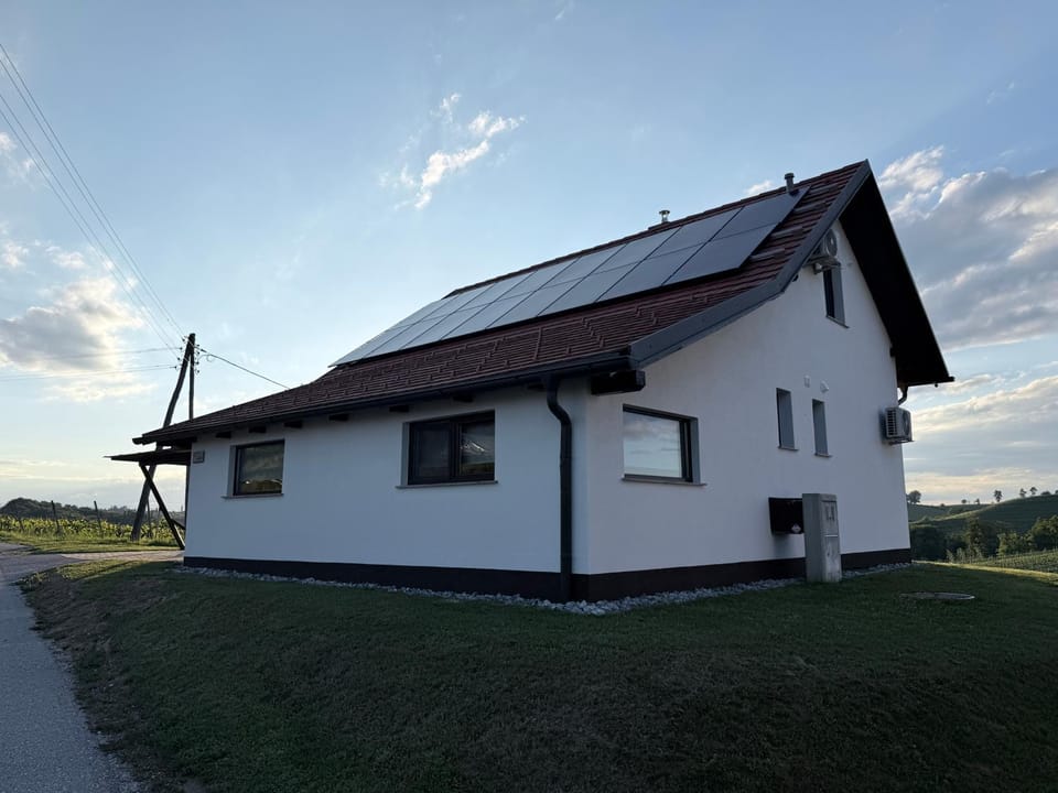 Property building, Landmark view