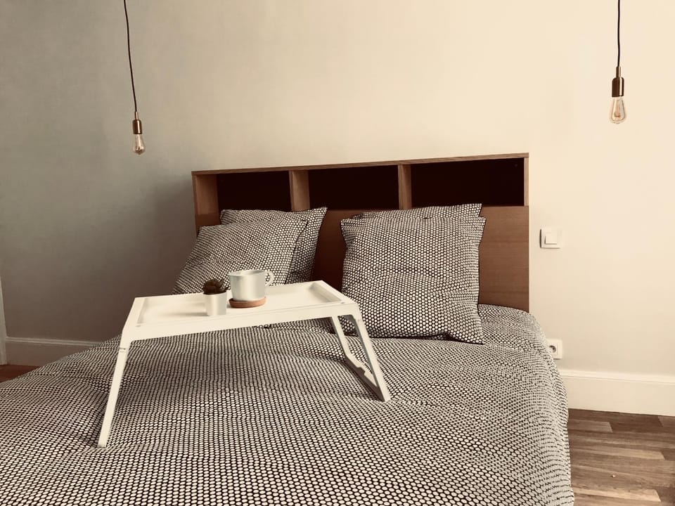 Bed, Bedroom