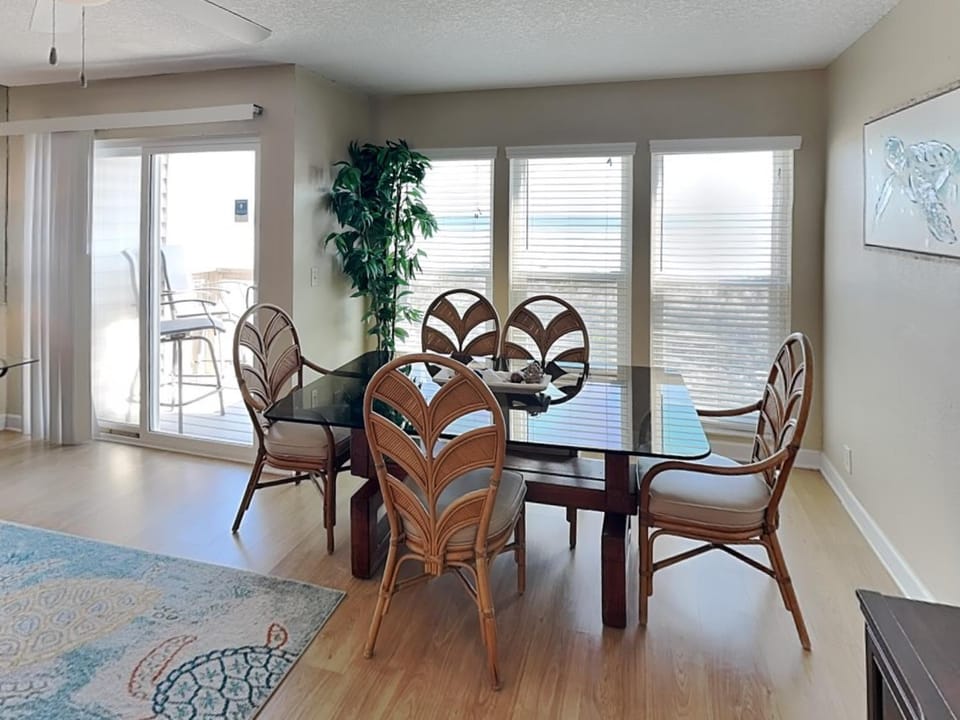 Surfside Six E Unit 5 Apartment in Saint Augustine Beach