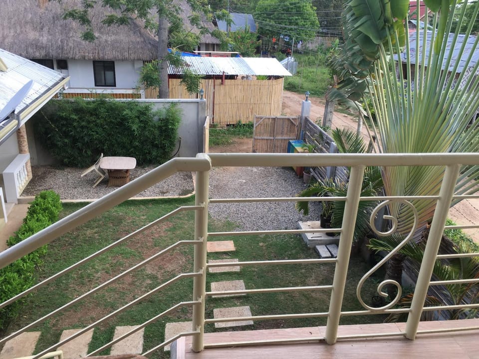 John Verhel Homes Bed and Breakfast in Panglao