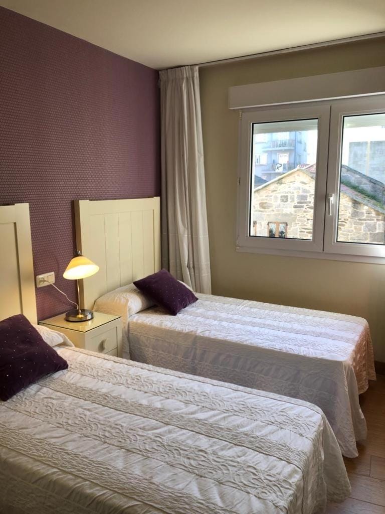 MOZART PREMIUM con GARAJE CERCA GRATUITO Portonovo Centro Apartment in Portonovo