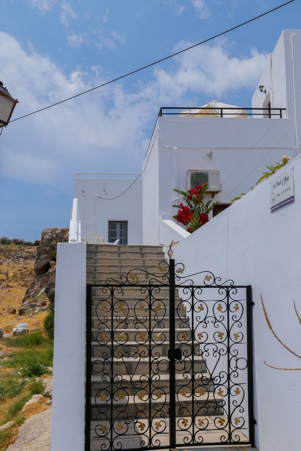 Property building, Patio, Nearby landmark, Restaurant/places to eat, Facade/entrance, Day, Natural landscape, Summer, Fishing, Snorkeling, Balcony/Terrace, Beach, Diving, Sea view, Supermarket/grocery shop