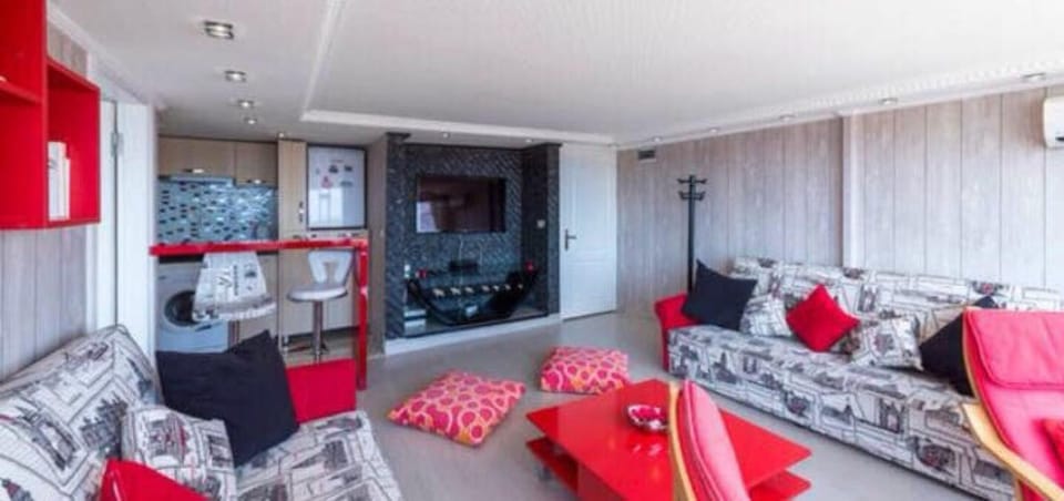 Front of Sea View Apartments Sultanahmet SEA VIEW Apartment in Istanbul