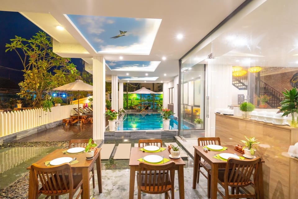 Restaurant/places to eat