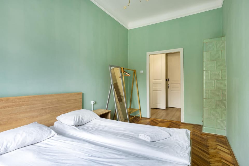 Bed, Bedroom, wardrobe