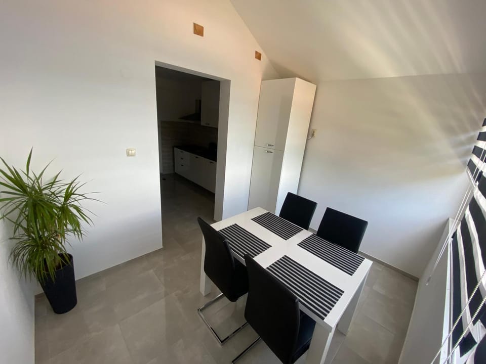 GUESTHOUSE RUZA SOBRA apartments in the attic of the house Apartment in Dubrovnik-Neretva County