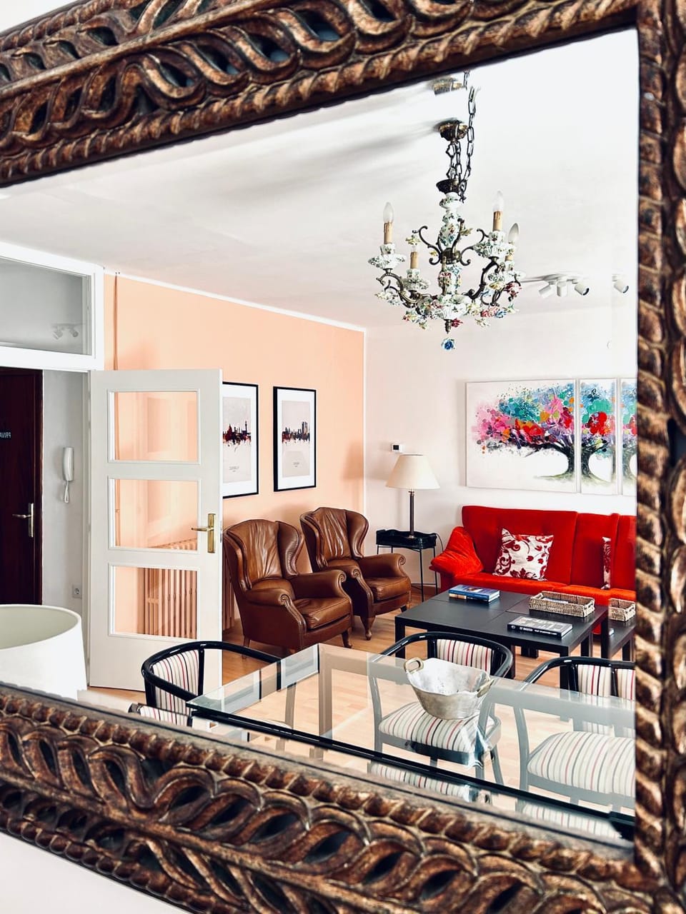 Living room, Dining area