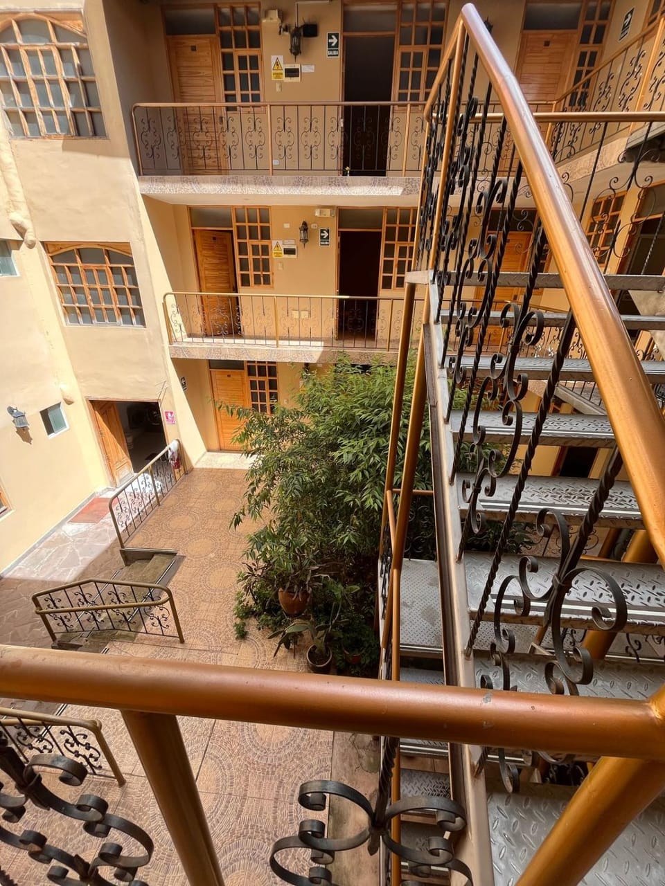 Patio, Patio, Inner courtyard view