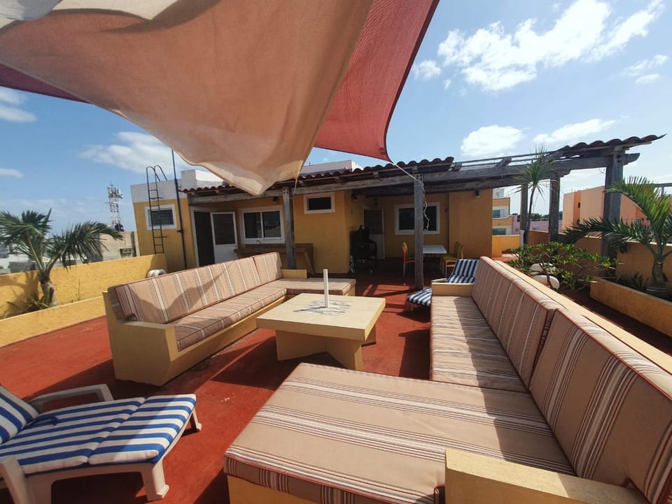 Suites Los Arcos Hotel in Isla Mujeres