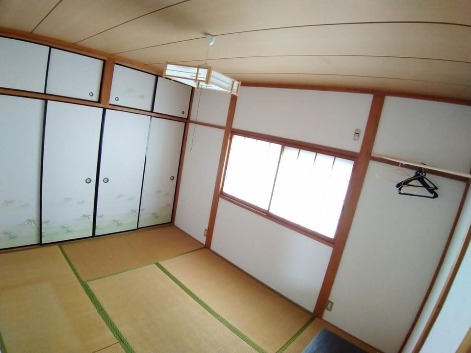 ツバメハウス Bed and Breakfast in Japan