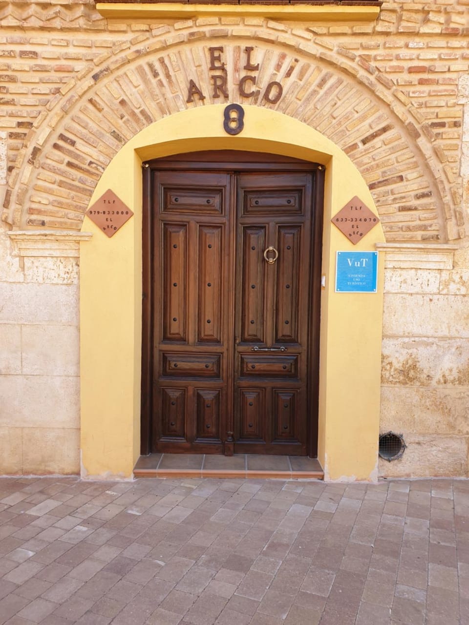 Facade/entrance, Property logo or sign