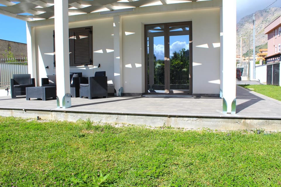Patio, Garden