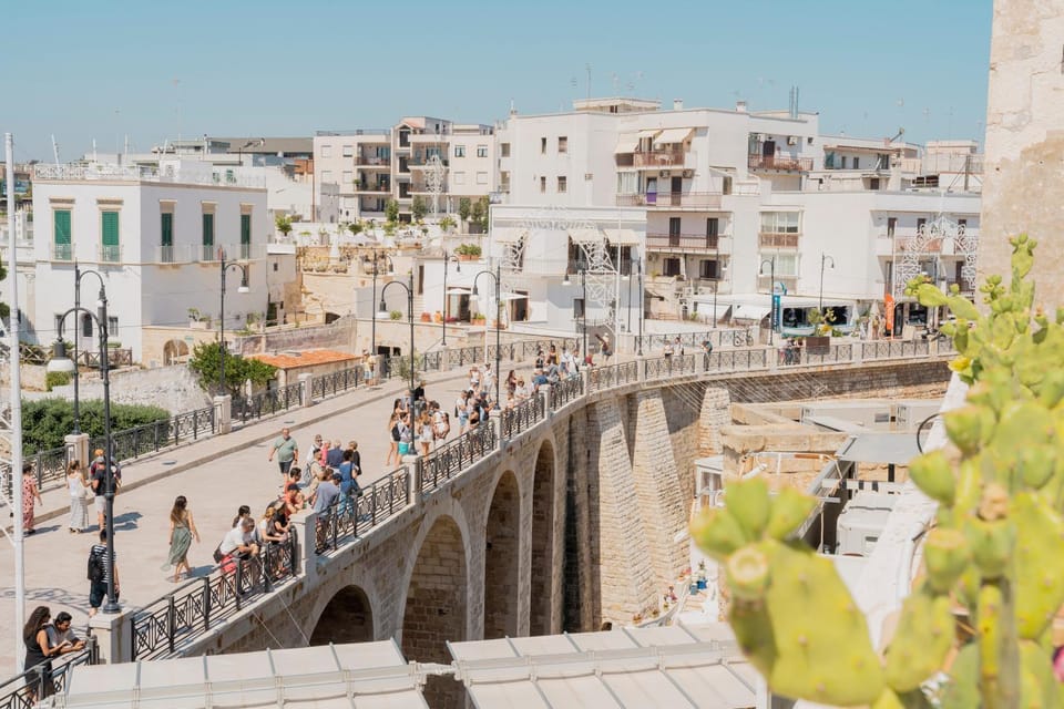 Antico Mondo Rooms & Suites Bed and Breakfast in Polignano a Mare