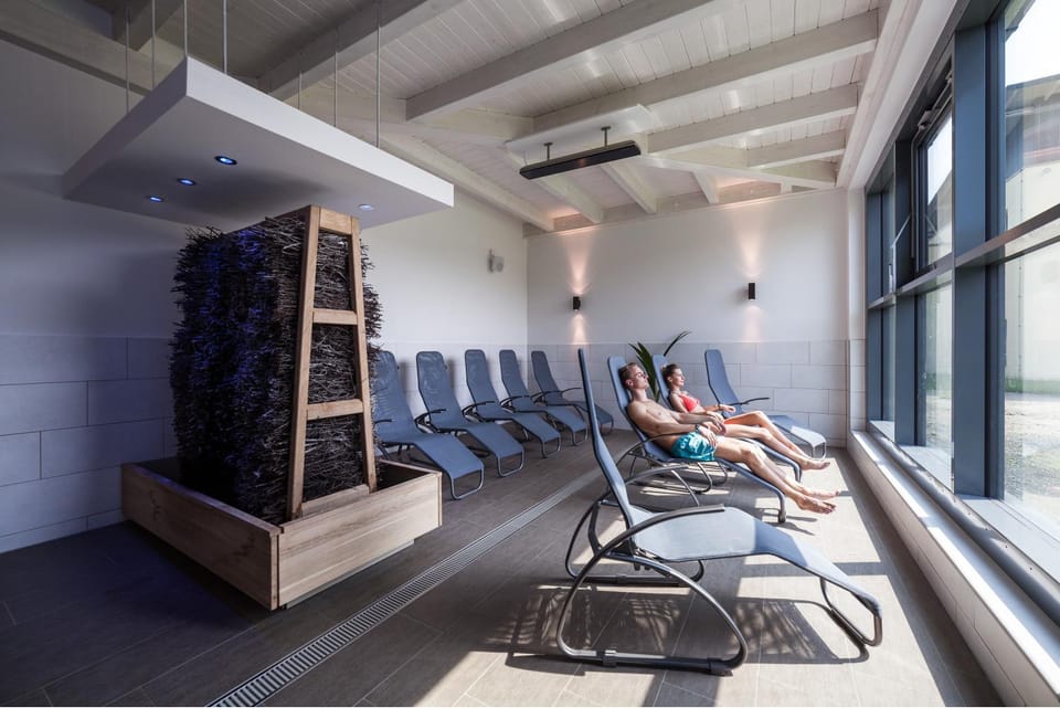 Spa and wellness centre/facilities, On site, Swimming pool