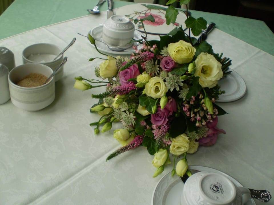 Badger Towers Bed and Breakfast in Cheltenham