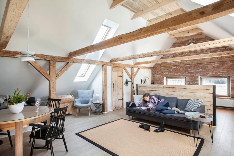 Living room, Seating area