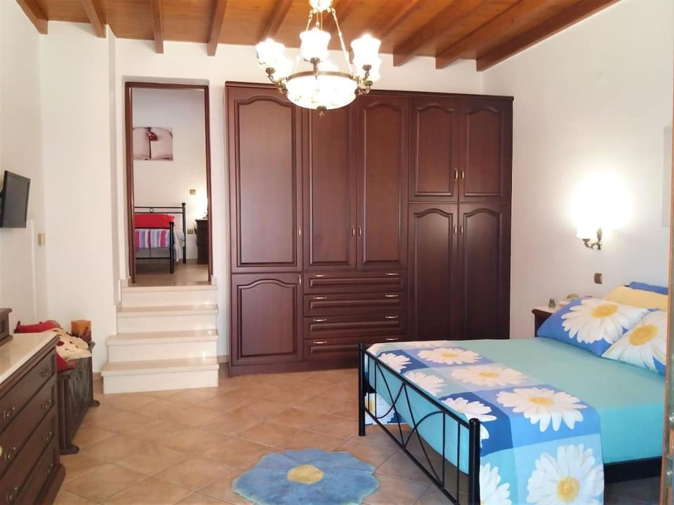 Bedroom, Family