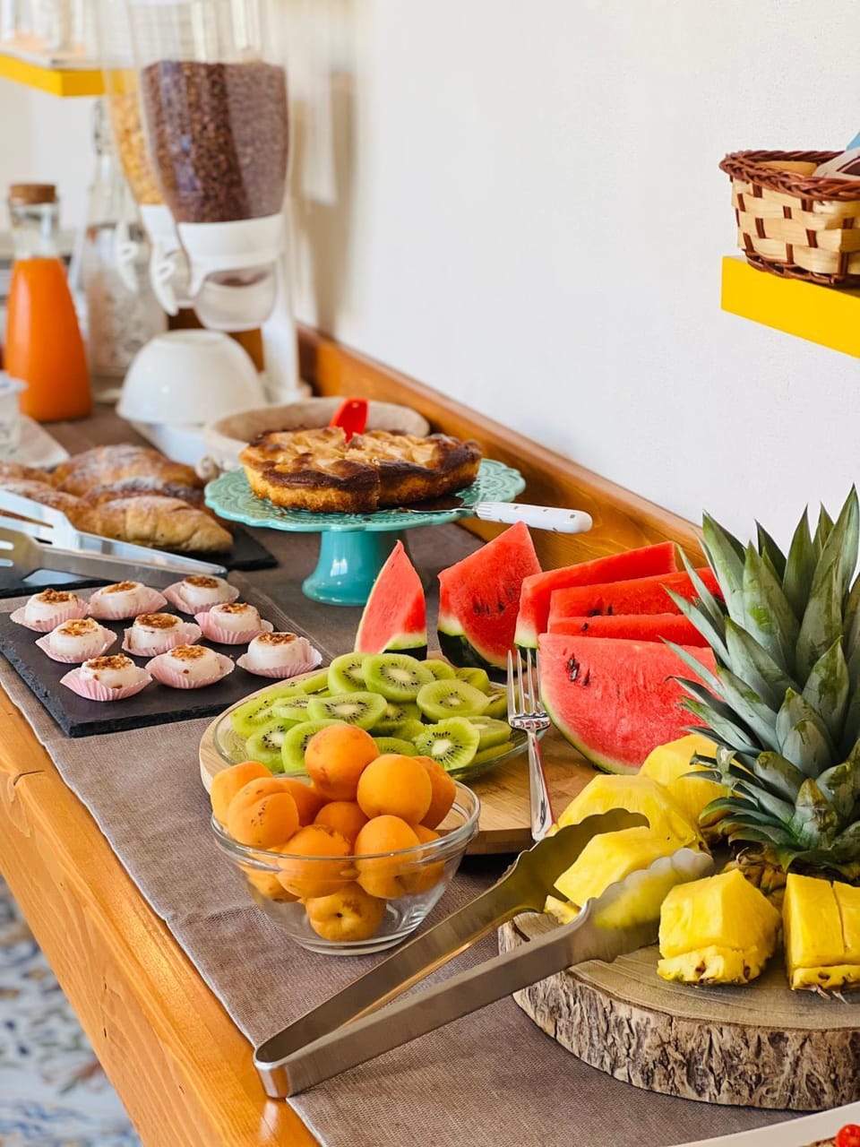 Regina Elena Rooms Bed and Breakfast in Avola