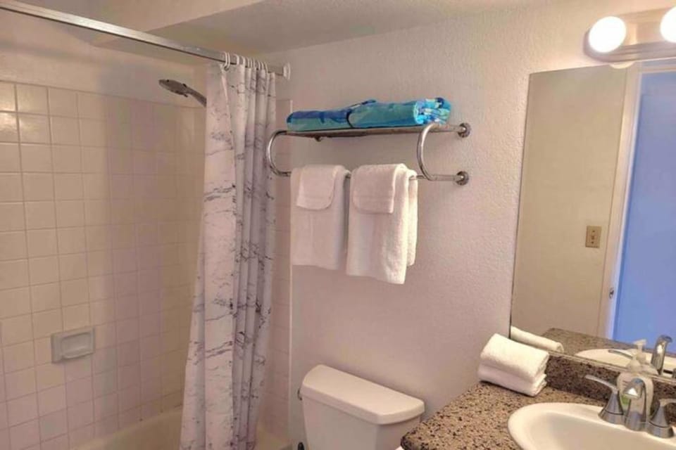 Bathroom, Bath, bidet