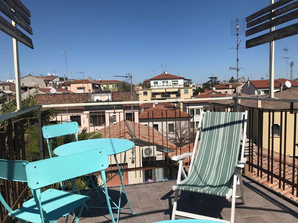 S.Croce Apt. close to Prato della Valle Apartment in Padua