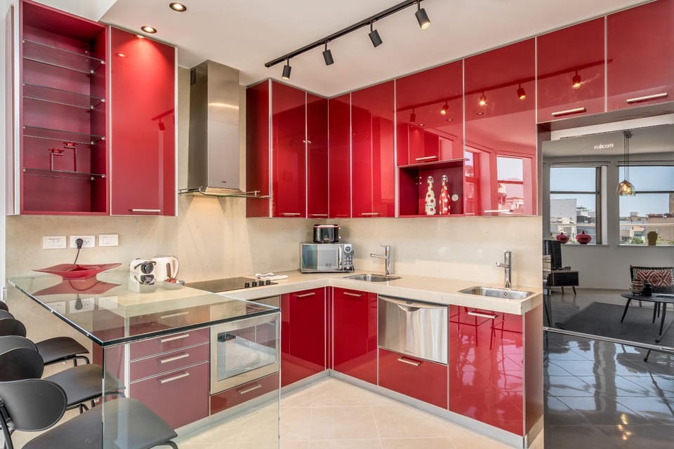 Superbe APT avec terrasse très proche de la mer ! Apartment in Tel Aviv-Yafo