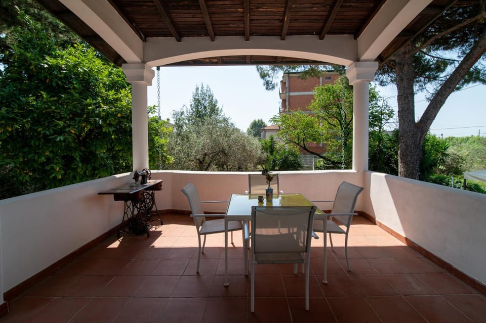 Garden, View (from property/room), Balcony/Terrace, Garden view