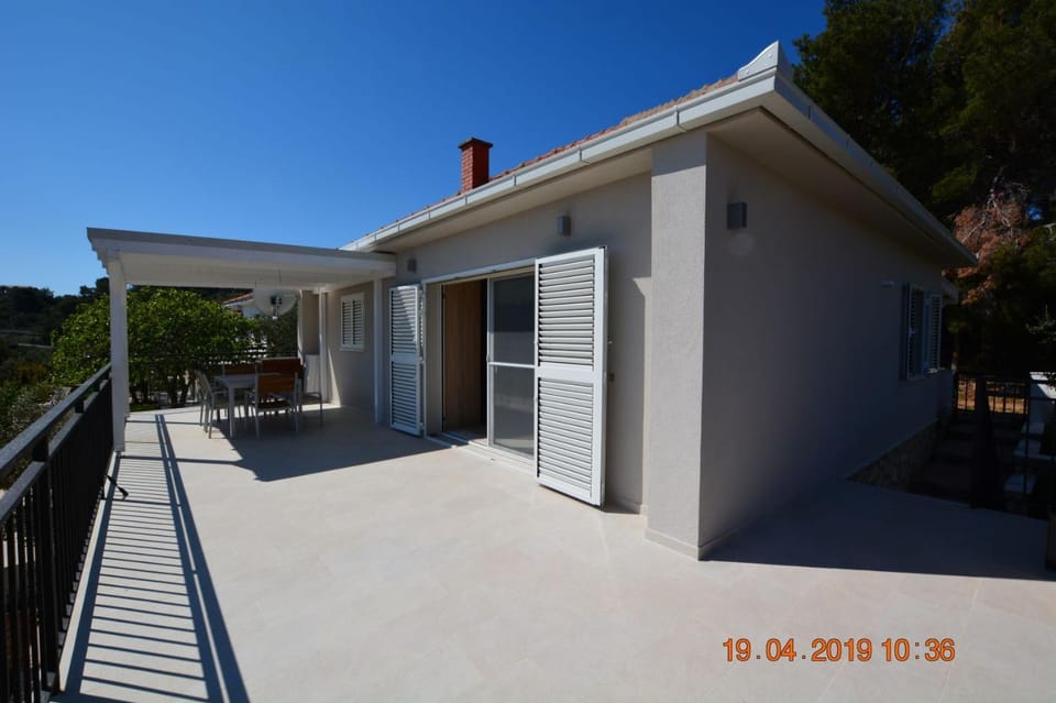 Patio, Balcony/Terrace