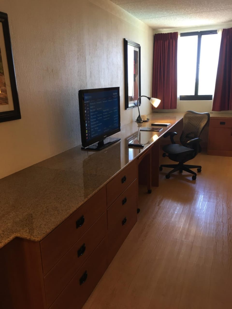 TV and multimedia, Living room, Bedroom