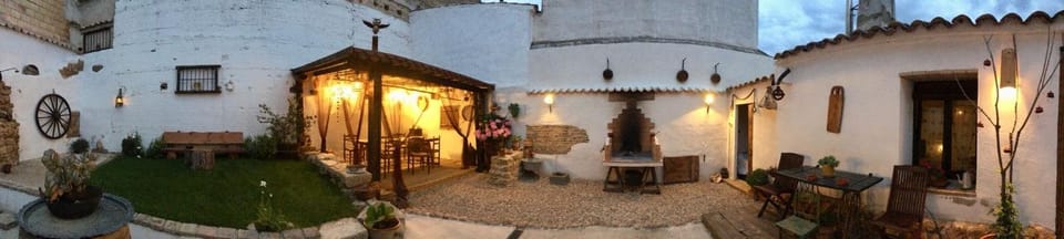 La mimosa House in Navarre