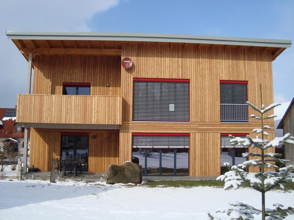 Property building, Winter