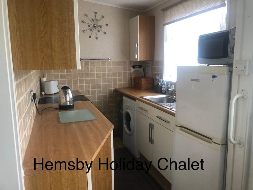 313 Sundowner Holiday Park Hemsby House in Hemsby